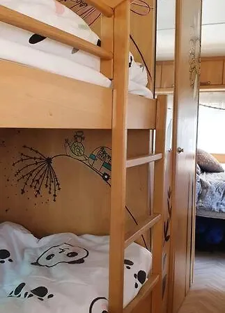 Insolite: La P'tite Maison A Roulettes