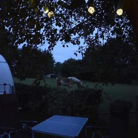 Campeggio Insolite: La P'tite Maison A Roulettes Jalhay